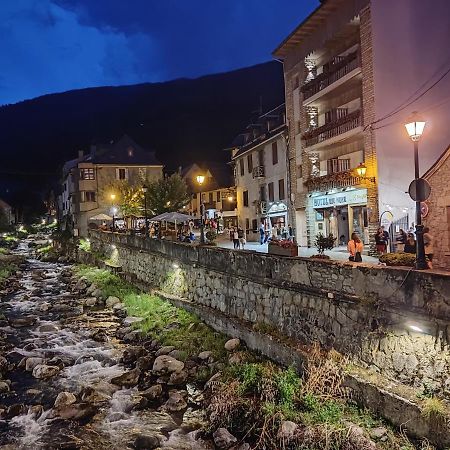 Riu Nere Mountain Hotel В'єлья Екстер'єр фото